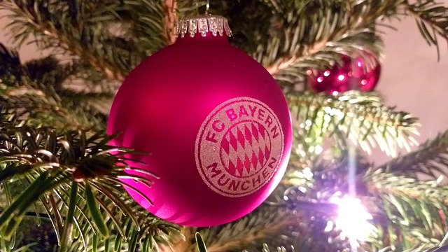 的表现无疑 的表现无疑